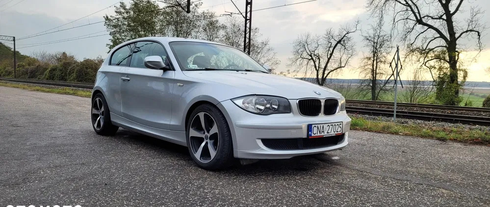 kujawsko-pomorskie BMW Seria 1 cena 19999 przebieg: 286000, rok produkcji 2010 z Ślesin